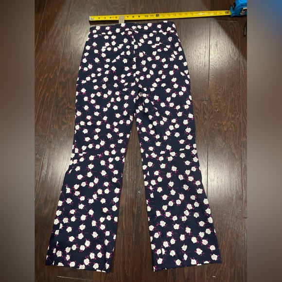 J. Crew Hayden Kickout Crop Blue Purple Floral Pants Size 4T NEW - Picture 5 of 11